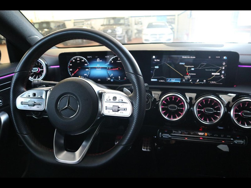 13 - Mercedes CLA coupe 200 d premium 8g-dct