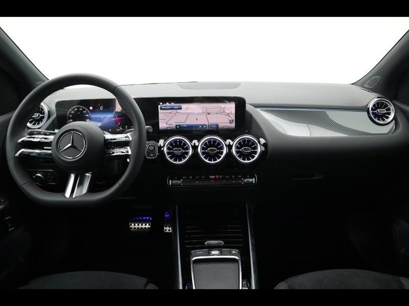 13 - Mercedes Classe B 200 d amg line advanced plus 8g-dct