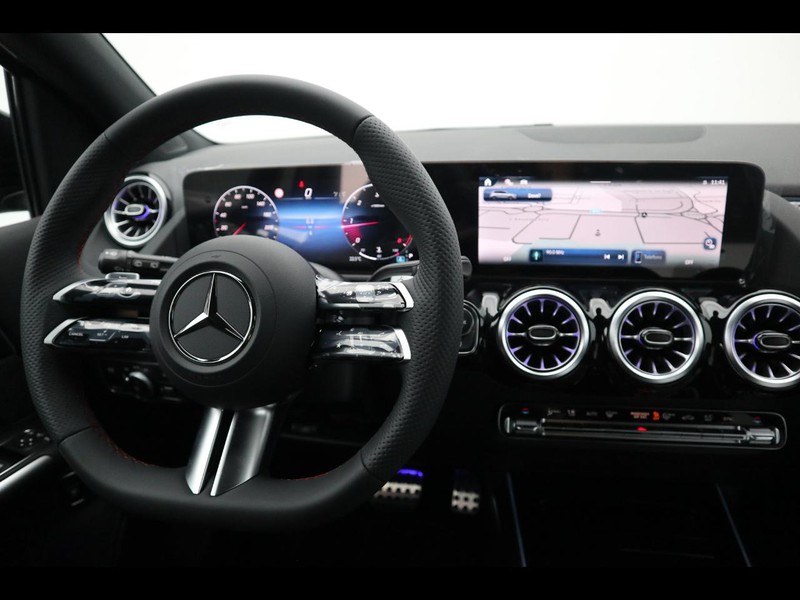 13 - Mercedes Classe B 180 d amg line advanced plus 8g-dct