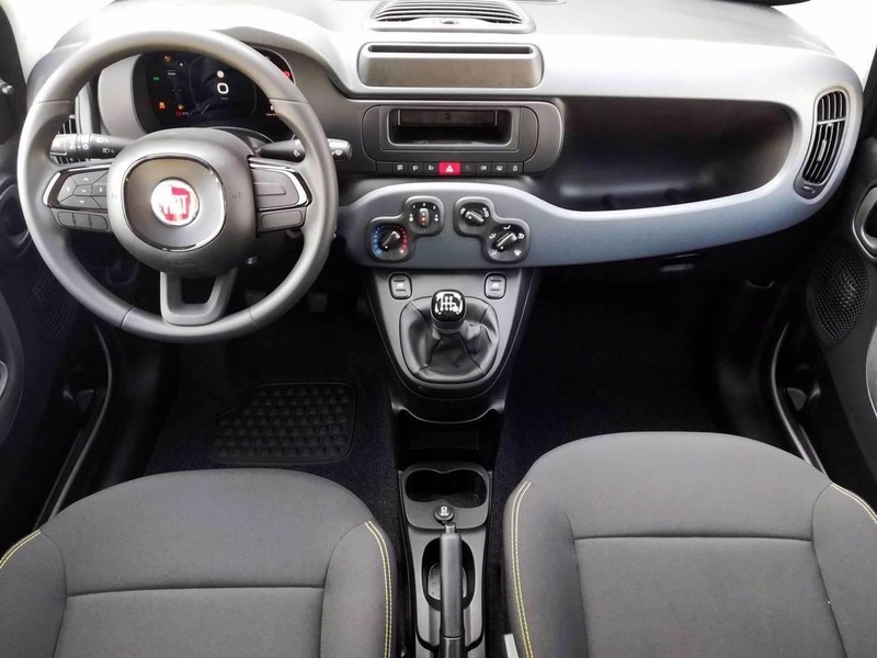 7 - Fiat Panda 1.0 firefly hybrid 70cv s&s