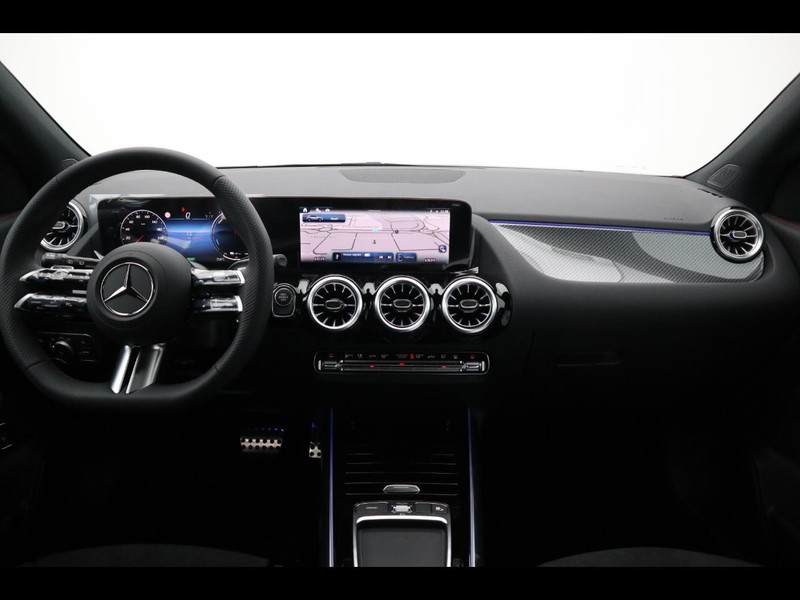 13 - Mercedes GLA 250 e plug-in-hybrid amg line advanced plus 8g-dct