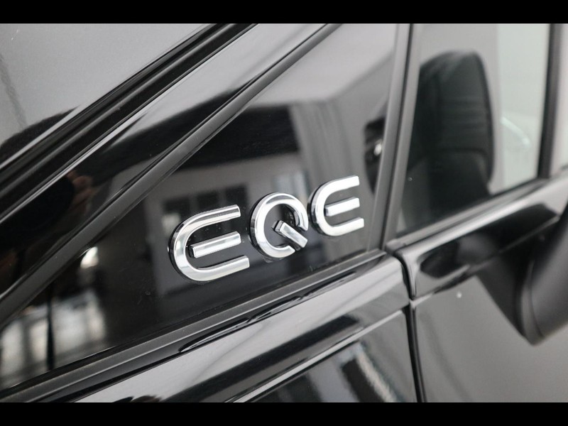 19 - Mercedes EQE suv 500 amg line premium 4matic