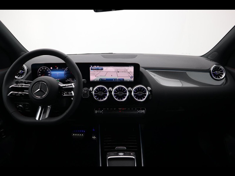 13 - Mercedes GLA 250 e plug-in-hybrid amg line advanced plus 8g-dct