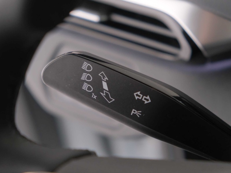 25 - Volkswagen ID.4 77 kwh pro performance