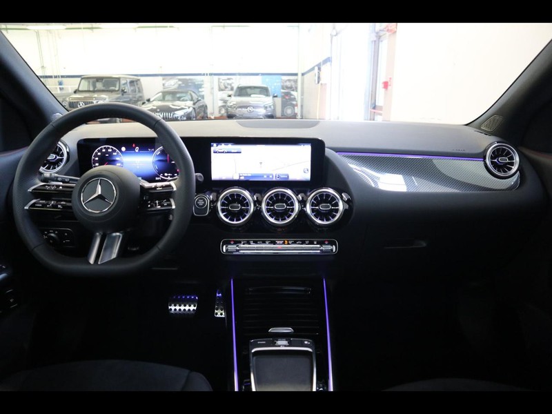 13 - Mercedes GLA 250 e plug-in-hybrid amg line premium 8g-dct