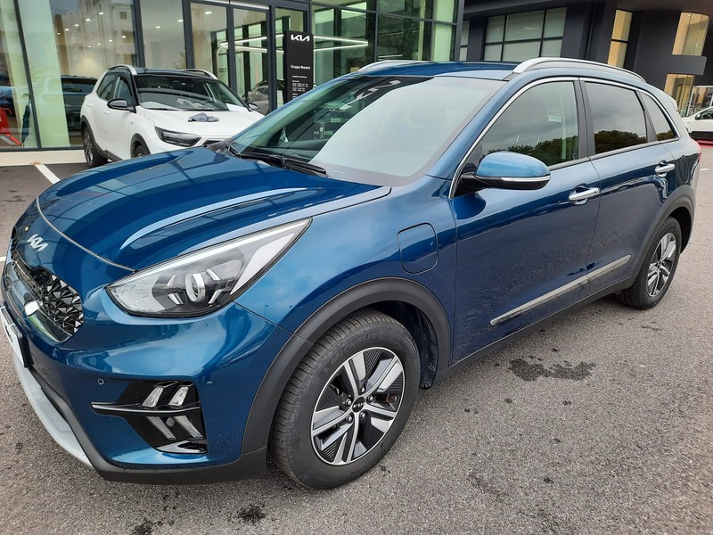 1 - Kia Niro 1.6 gdi phev style 2wd dct