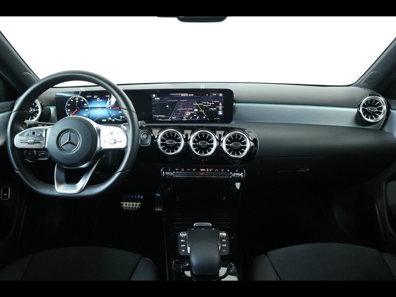 13 - Mercedes Classe A 250 e plug in hybrid (e eq-power) premium plus edition 7g-dct