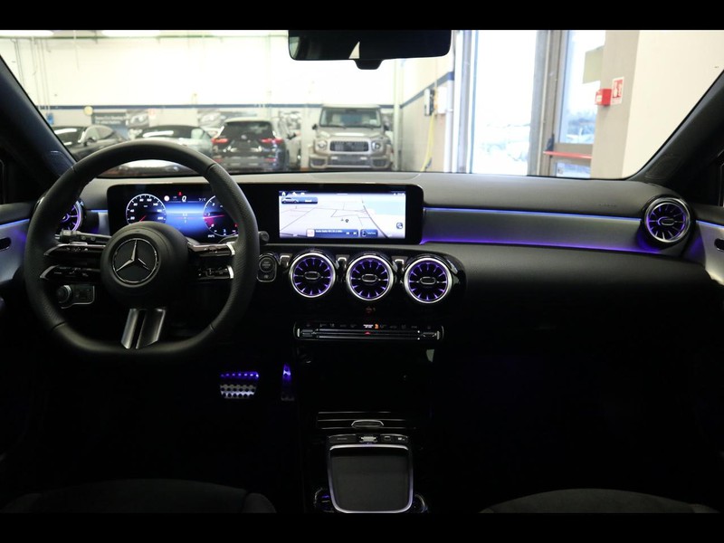 13 - Mercedes Classe A 200 d amg line advanced plus speedshift dct amg 8g