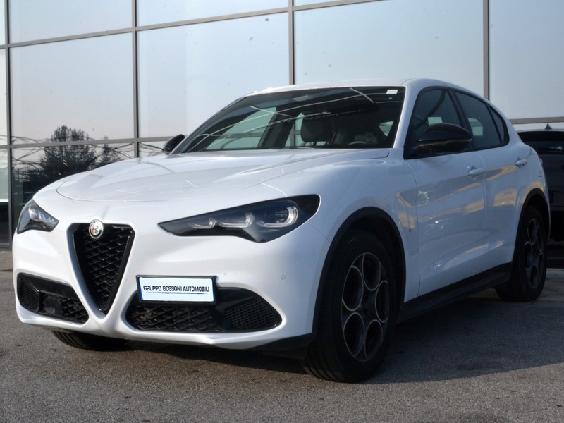 1 - Alfa Romeo Stelvio 2.2 turbo 210cv sprint q4 at8