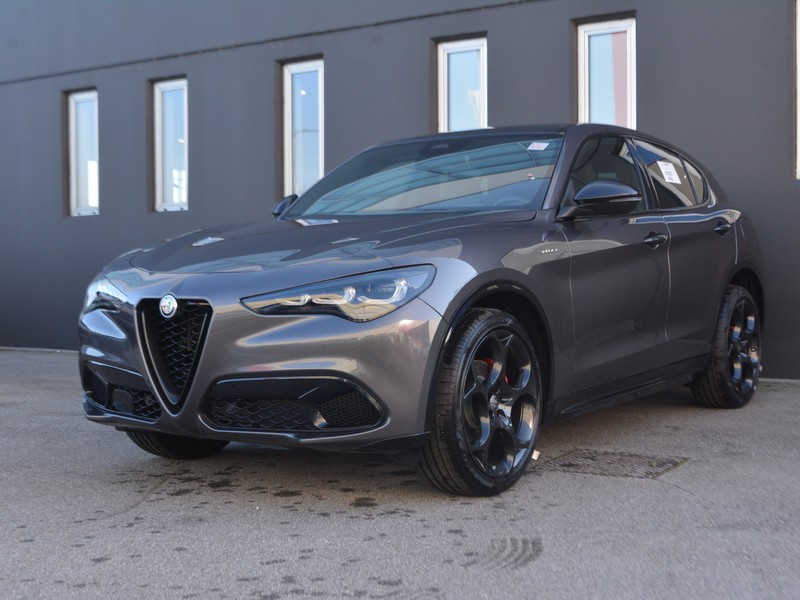 1 - Alfa Romeo Stelvio 2.2 turbo 210cv veloce q4 at8