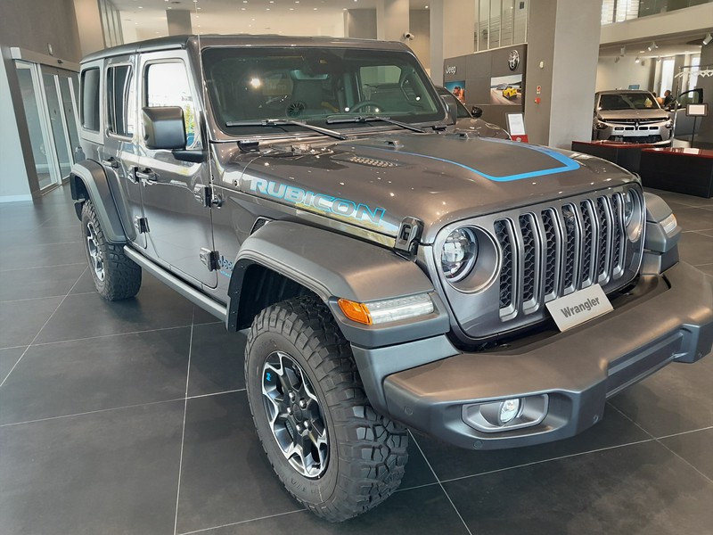 13 - Jeep Wrangler unlimited 2.0 atx phev rubicon 4xe auto