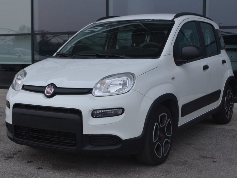 1 - Fiat Panda 1.0 firefly hybrid 70cv city life s&s