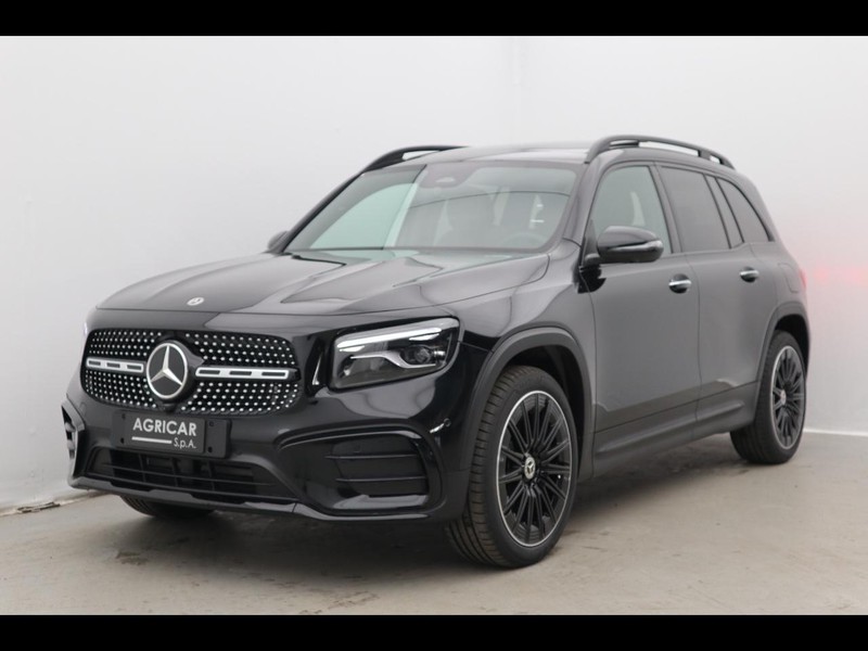 1 - Mercedes GLB 250 amg line premium 4matic 8g-dct