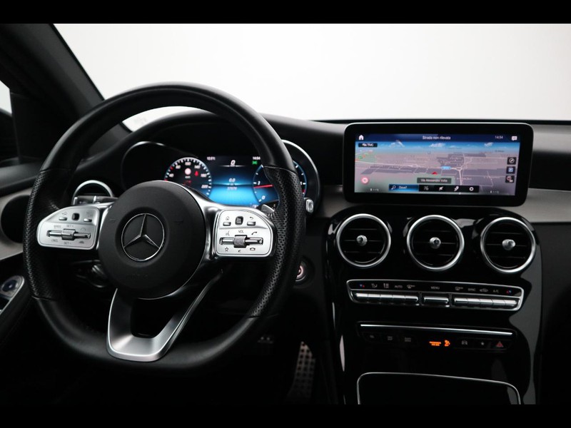 13 - Mercedes GLC coupe 300 d premium plus 4matic 9g-tronic plus