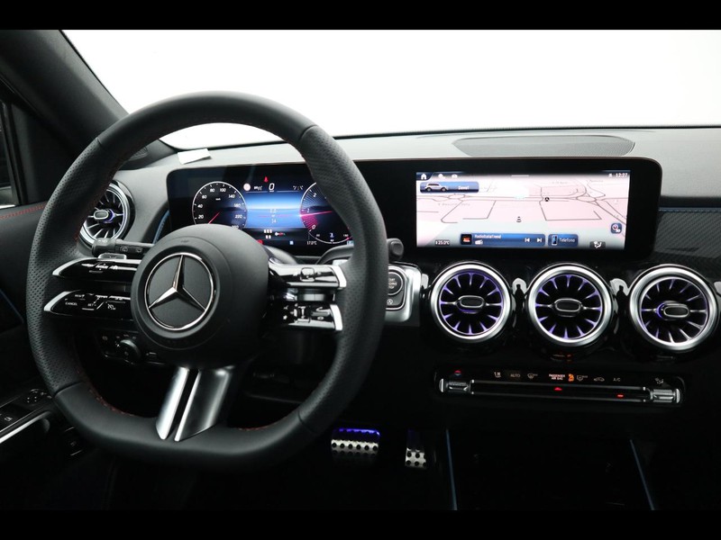 13 - Mercedes GLB 200 d amg line advanced plus 8g-dct 7p.ti