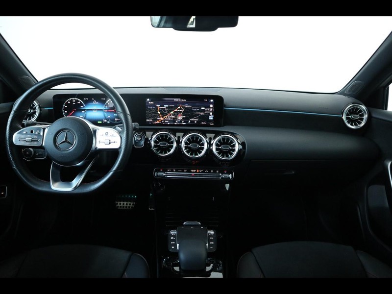 13 - Mercedes Classe A 250 e plug in hybrid (e eq-power) premium 8g-dct