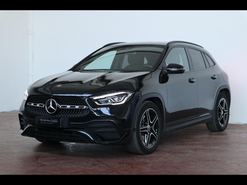 1 - Mercedes GLA 200 d premium 4matic 8g-dct