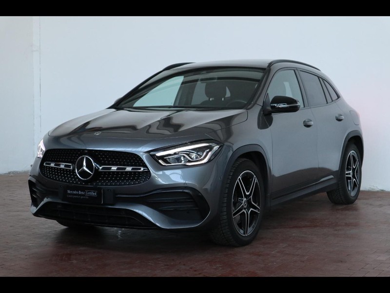 1 - Mercedes GLA 200 d premium 8g-dct