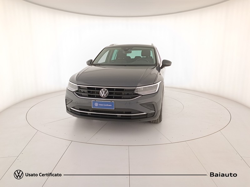 1 - Volkswagen Tiguan 2.0 tdi scr 150cv life dsg