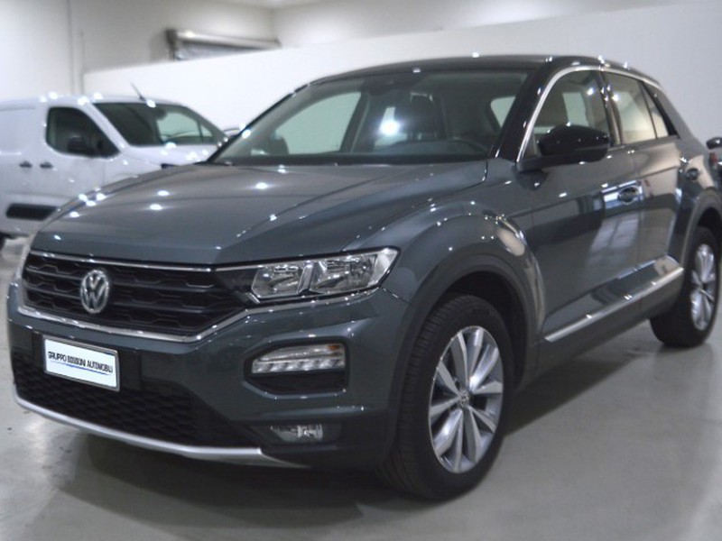 1 - Volkswagen T-Roc 1.0 tsi 115cv style