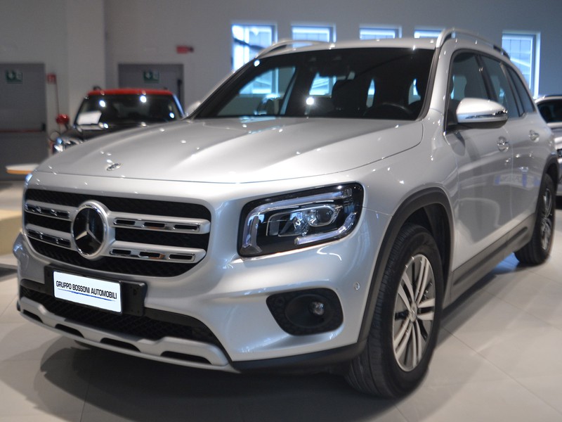 1 - Mercedes GLB 200 d sport 4matic 8g-dct