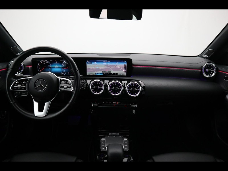 13 - Mercedes CLA shooting brake 180 sport 7g-dct