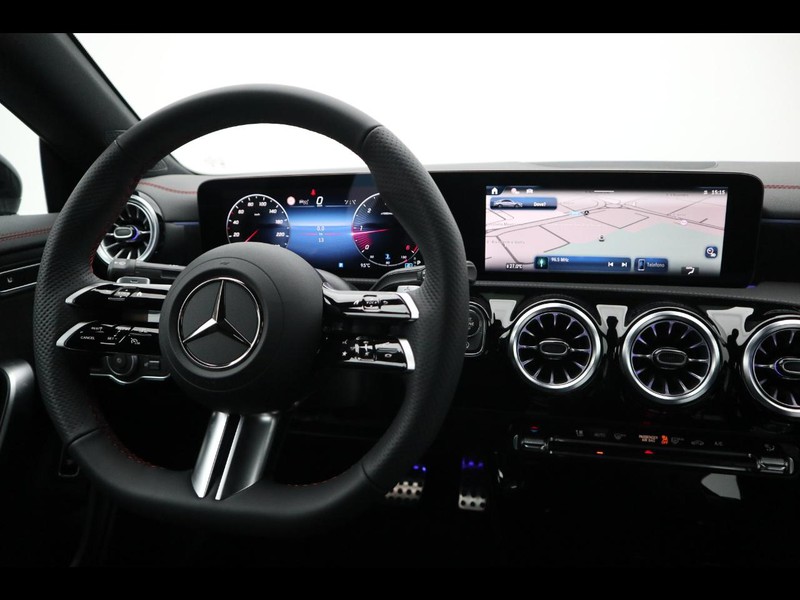 13 - Mercedes CLA coupe 220 d amg line advanced plus 8g-dct