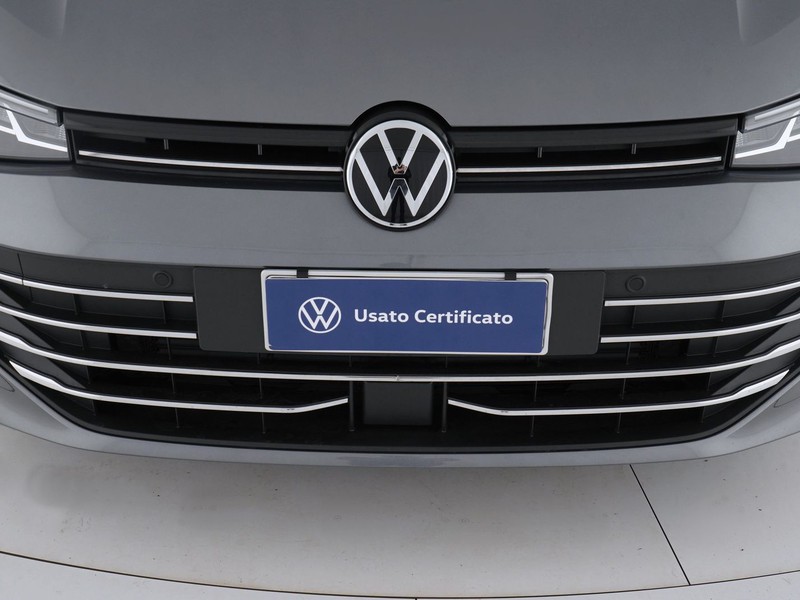 13 - Volkswagen Passat 2.0 tdi scr evo 150cv business dsg