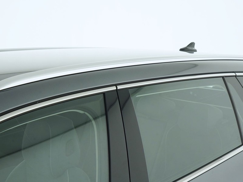 37 - Volkswagen Passat 2.0 tdi scr evo 150cv business dsg