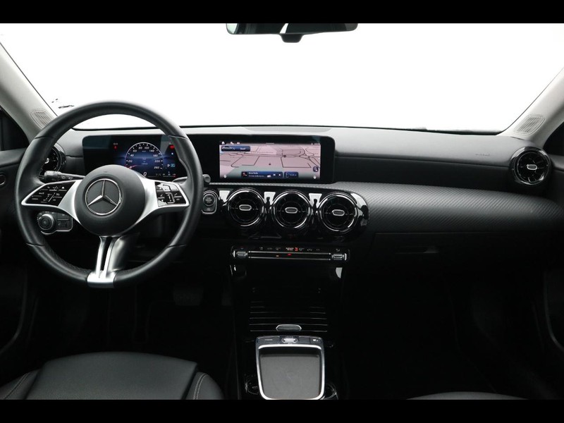 13 - Mercedes Classe A 180 d advanced speedshift dct amg 8g