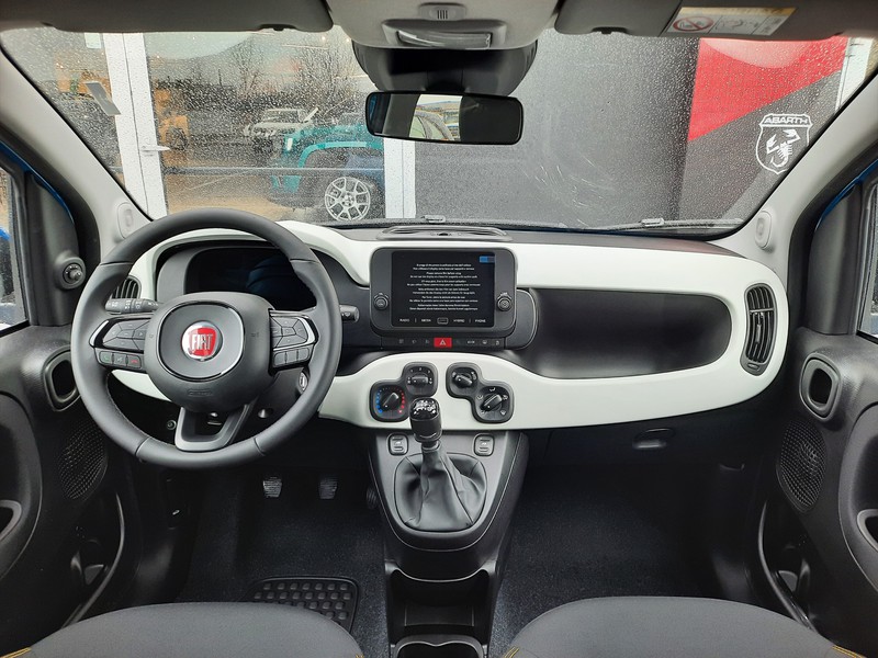 7 - Fiat Panda pandina 1.0 firefly hybrid 70cv s&s