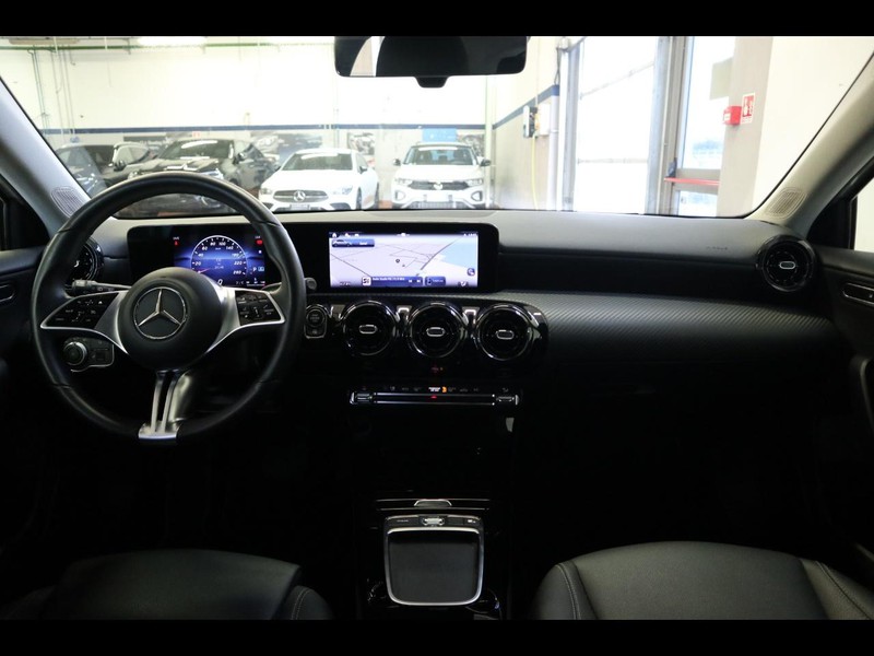 13 - Mercedes Classe A 180 d advanced speedshift dct amg 8g