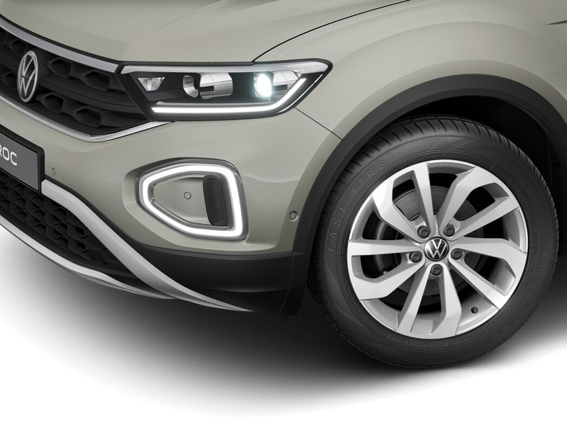 7 - Volkswagen T-Roc 1.0 tsi 115cv edition plus