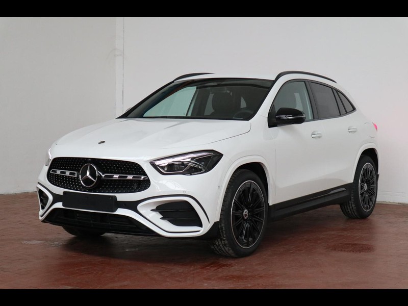 1 - Mercedes GLA 200 d amg line premium 8g-dct