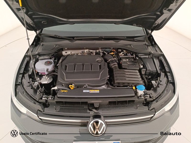 19 - Volkswagen Golf variant 2.0 tdi scr 150cv life dsg