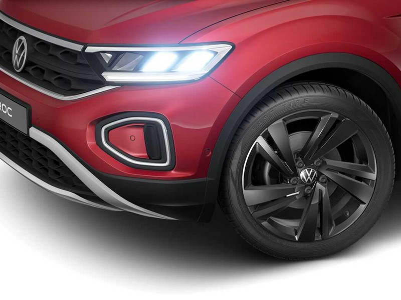 7 - Volkswagen T-Roc 1.0 tsi 115cv sport