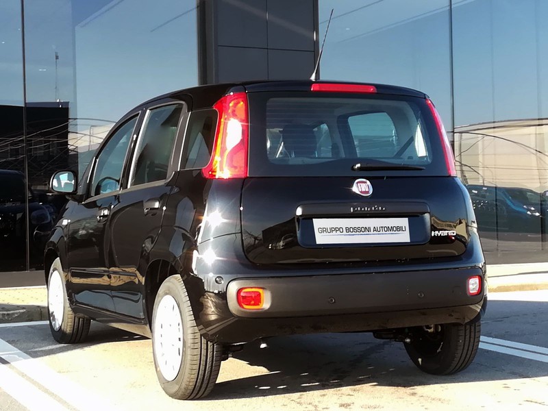 7 - Fiat Panda 1.0 firefly hybrid 70cv s&s