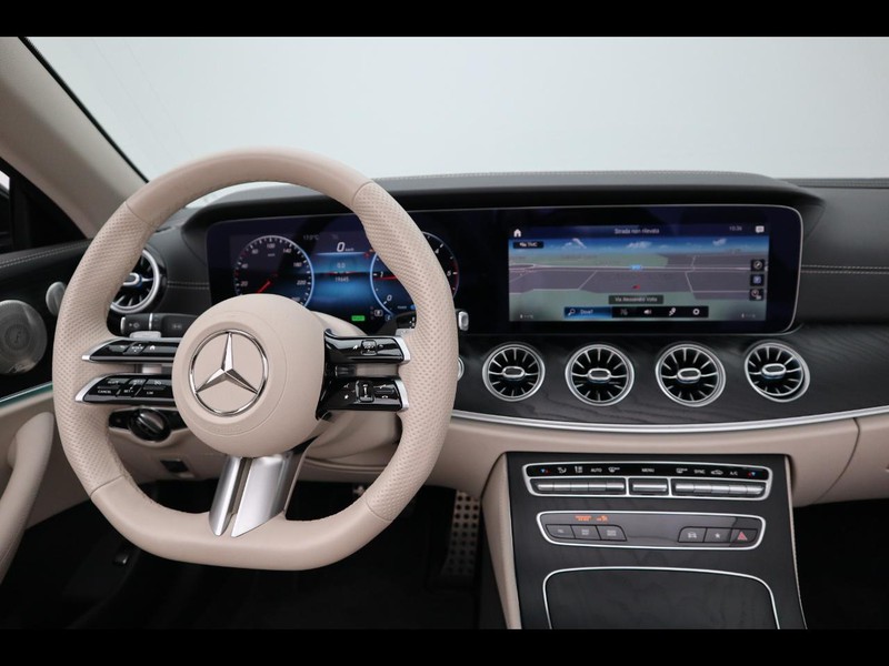 13 - Mercedes Classe E cabrio 300 d mild hybrid (d eq-boost) premium plus 4matic 9g-tronic