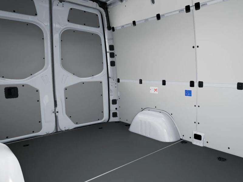 7 - Mercedes Vans Sprinter 315 rwd 2.0 cdi f 37/35 pro