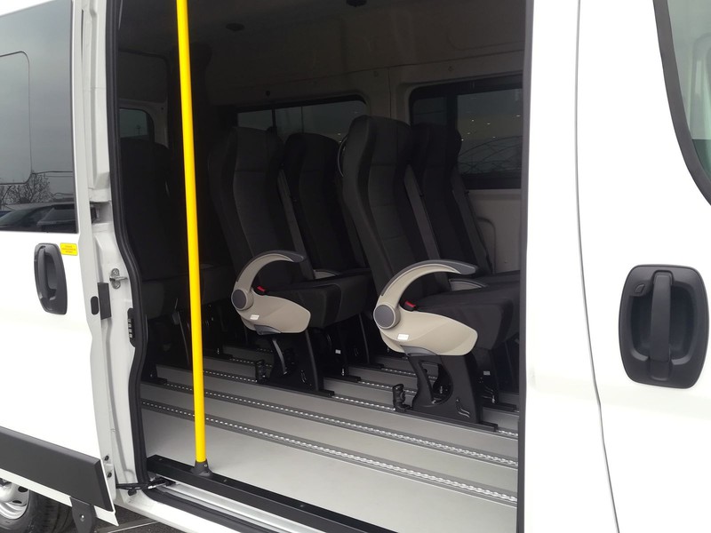 19 - Fiat Professional Ducato Serie 2 Furgone Vetrato35q Mh2 140cv 2.2 Multijet 3 E6e 9 posti modulabili