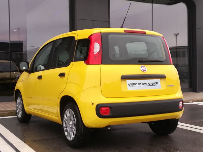 7 - Fiat Panda 1.0 firefly hybrid 70cv s&s