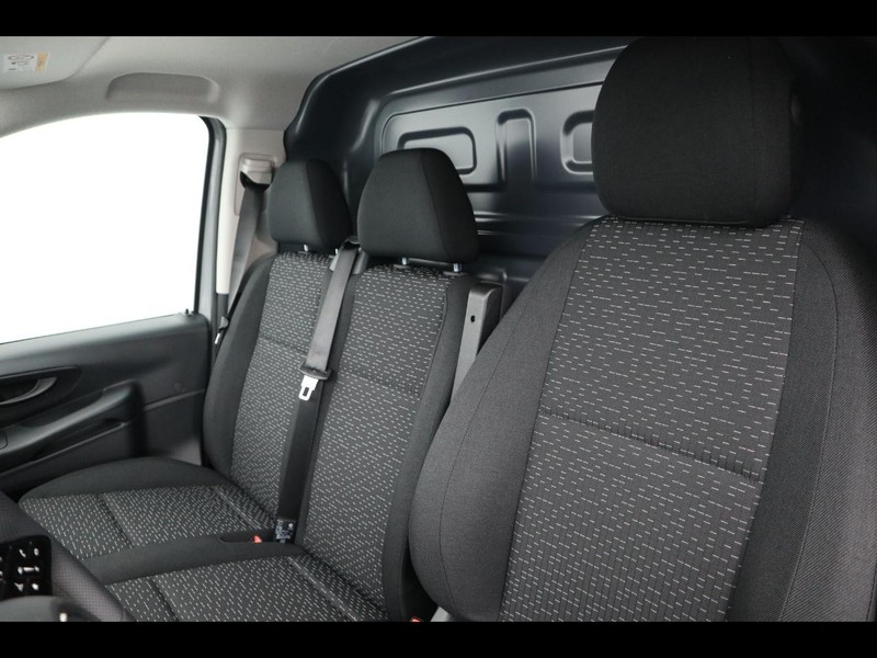 7 - Mercedes Vans Vito furgone 114 cdi long pro 9g-tronic