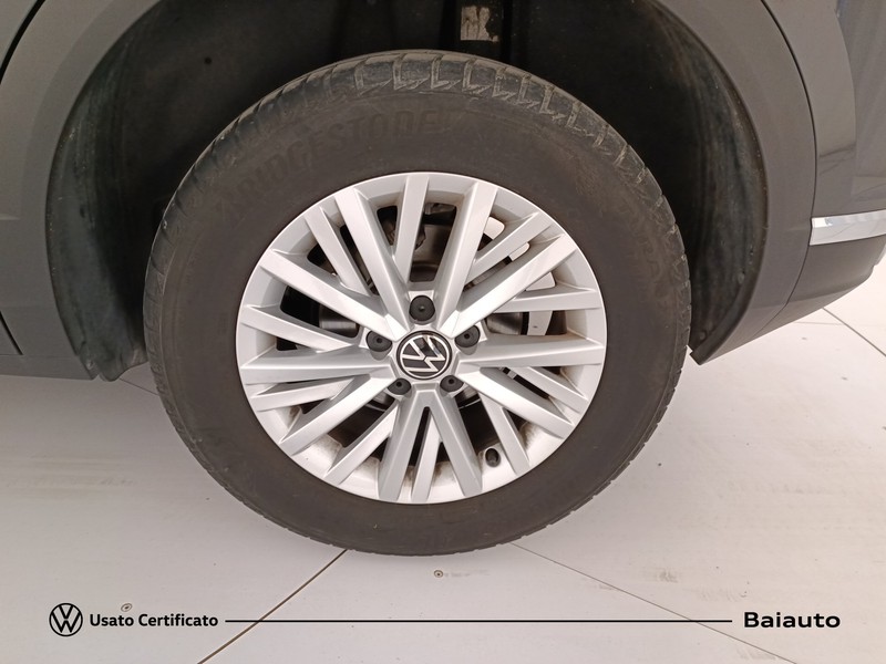 25 - Volkswagen T-Roc 2.0 tdi scr 150cv business dsg