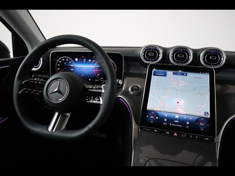 13 - Mercedes GLC coupe 220 d amg line premium 4matic 9g-tronic