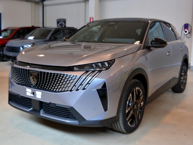 1 - Peugeot 3008 1.2 hybrid 136cv gt e-dcs6