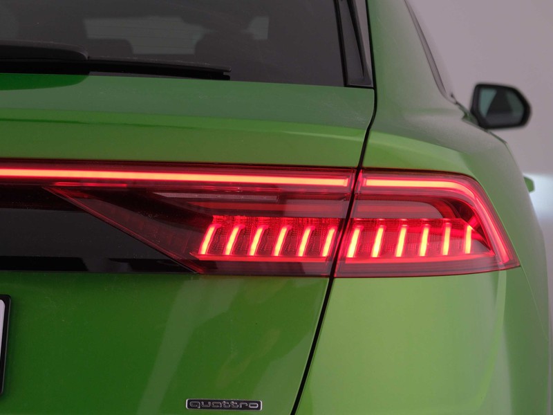 7 - Audi Q8 55 3.0 v6 tfsi e sport quattro tiptronic