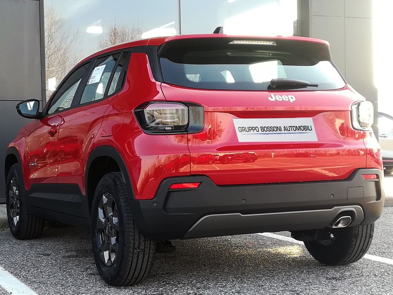 7 - Jeep Avenger 1.2 turbo 100cv longitude fwd