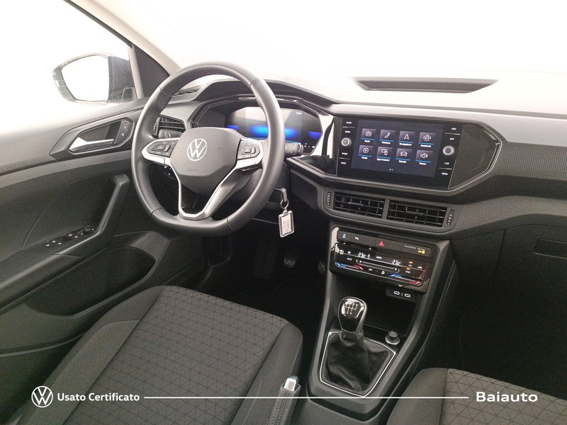 7 - Volkswagen T-Cross 1.0 tsi 95cv style