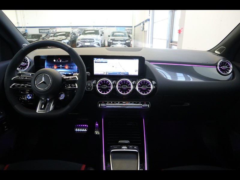 13 - AMG GLA amg 45 s 4matic+ speedshift dct amg 8g