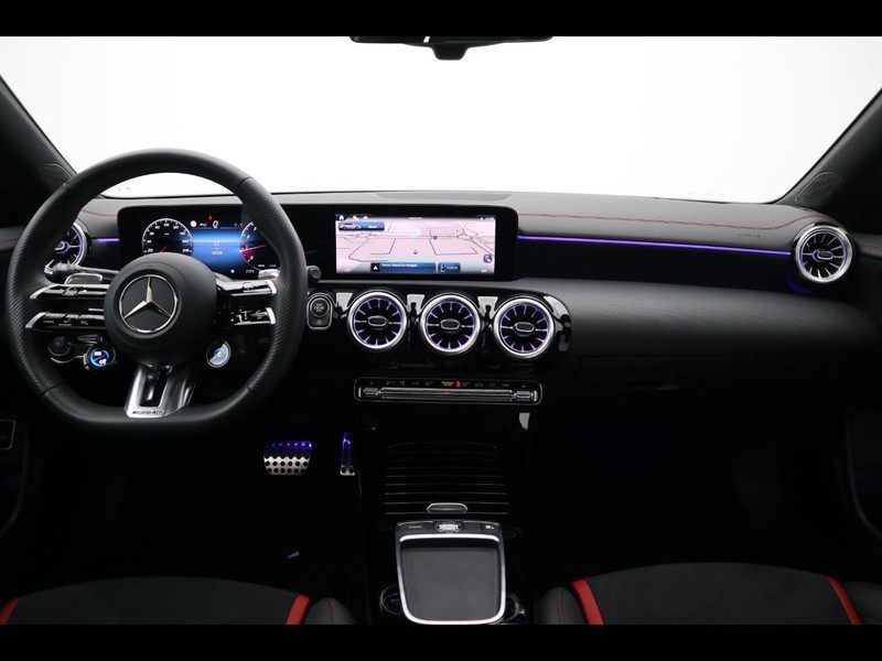 13 - AMG CLA amg shooting brake 35 amg line premium racing collection 4matic 8g-dct